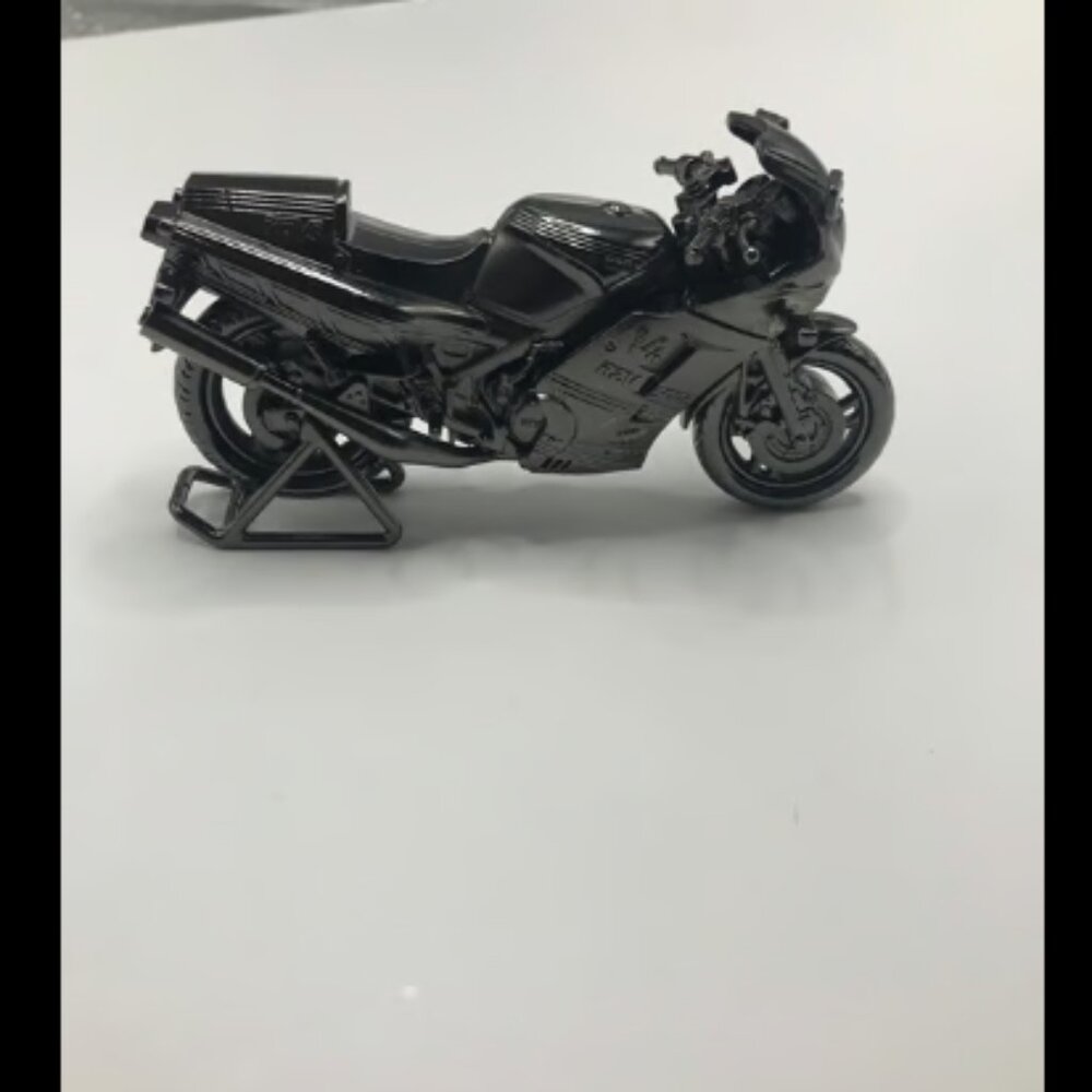 Yamaha RZV500R diecast metal figure 1/16 RZV Japan